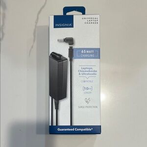 Insignia Black Universal Laptop Charger
